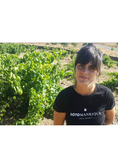 Weitgereiste Jungwinzerin Bárbara Requejo bringt frischen Wind in das Weingut